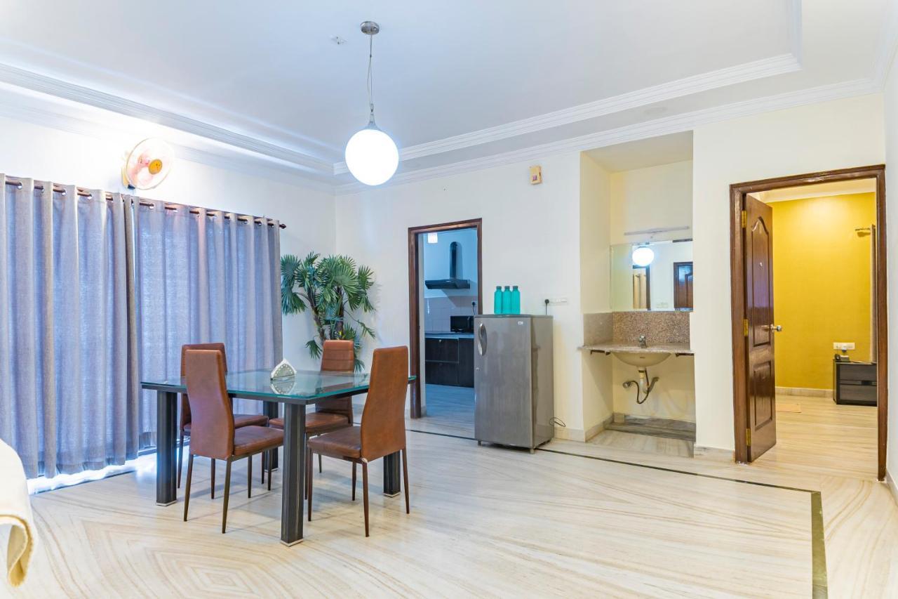 Hotel Athome , Whitefields, Kondapur Hyderabad Bagian luar foto