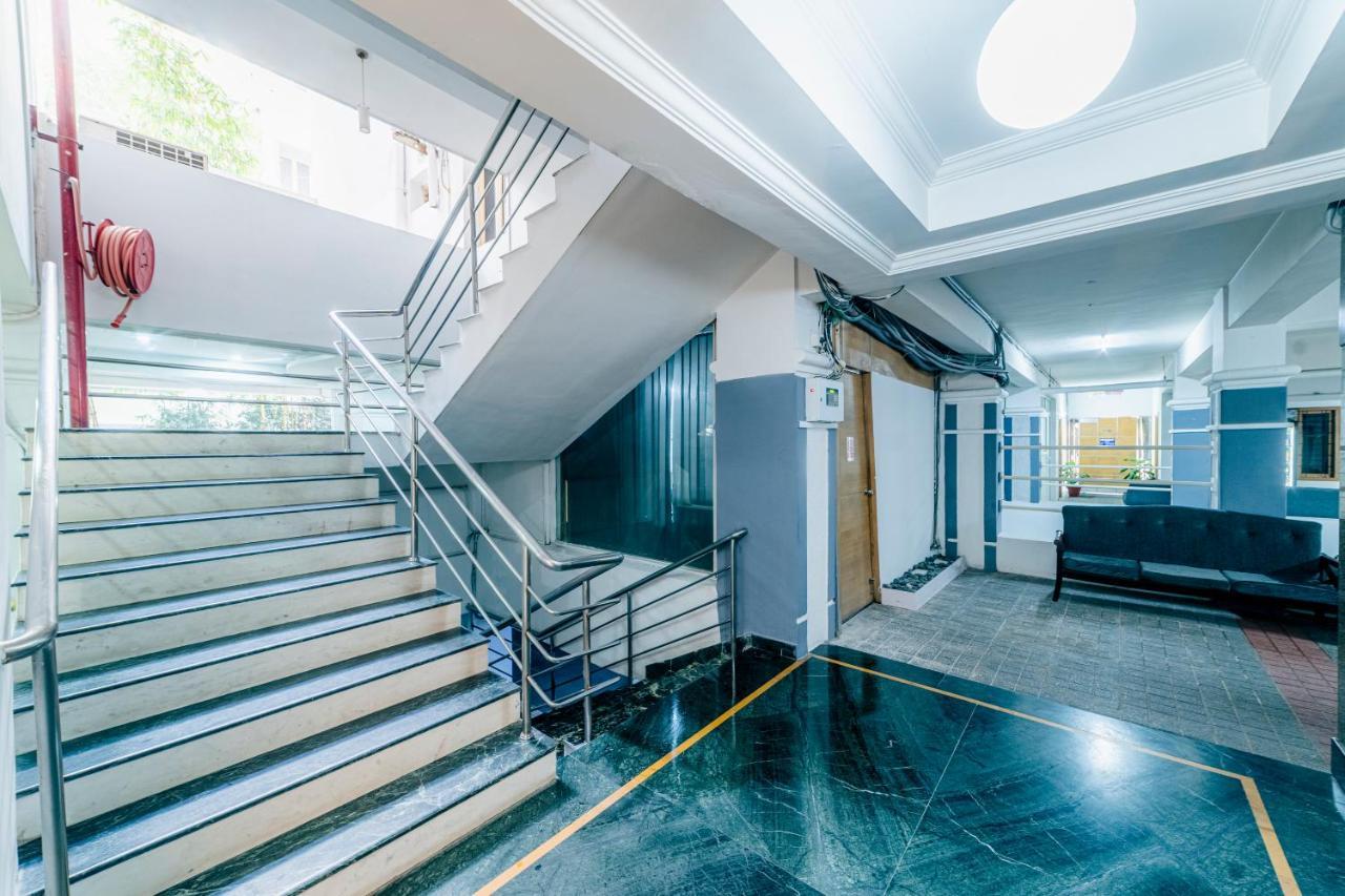 Hotel Athome , Whitefields, Kondapur Hyderabad Bagian luar foto