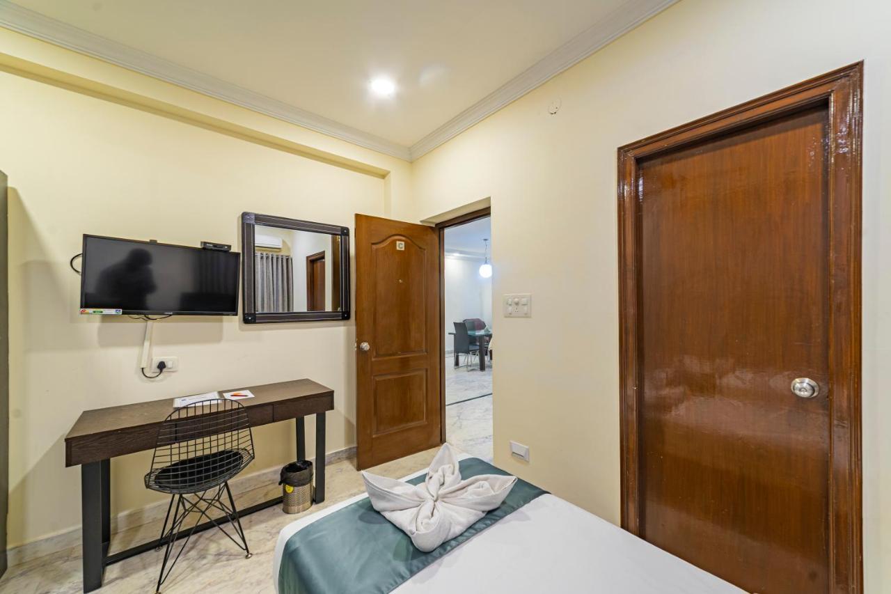 Hotel Athome , Whitefields, Kondapur Hyderabad Bagian luar foto