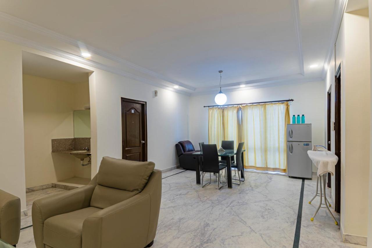 Hotel Athome , Whitefields, Kondapur Hyderabad Bagian luar foto